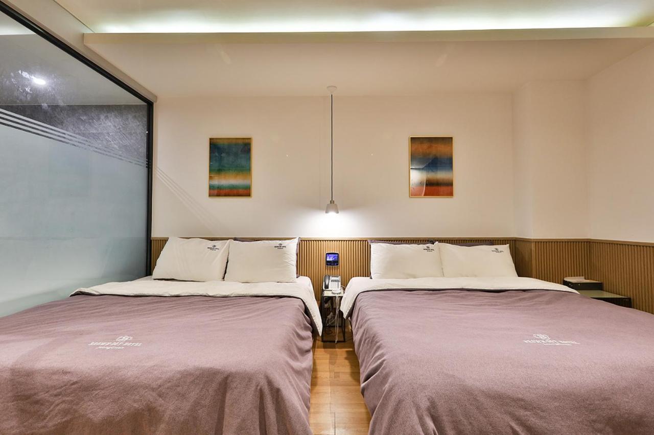 Brown Dot Hotel Jeonggwan Busan Esterno foto