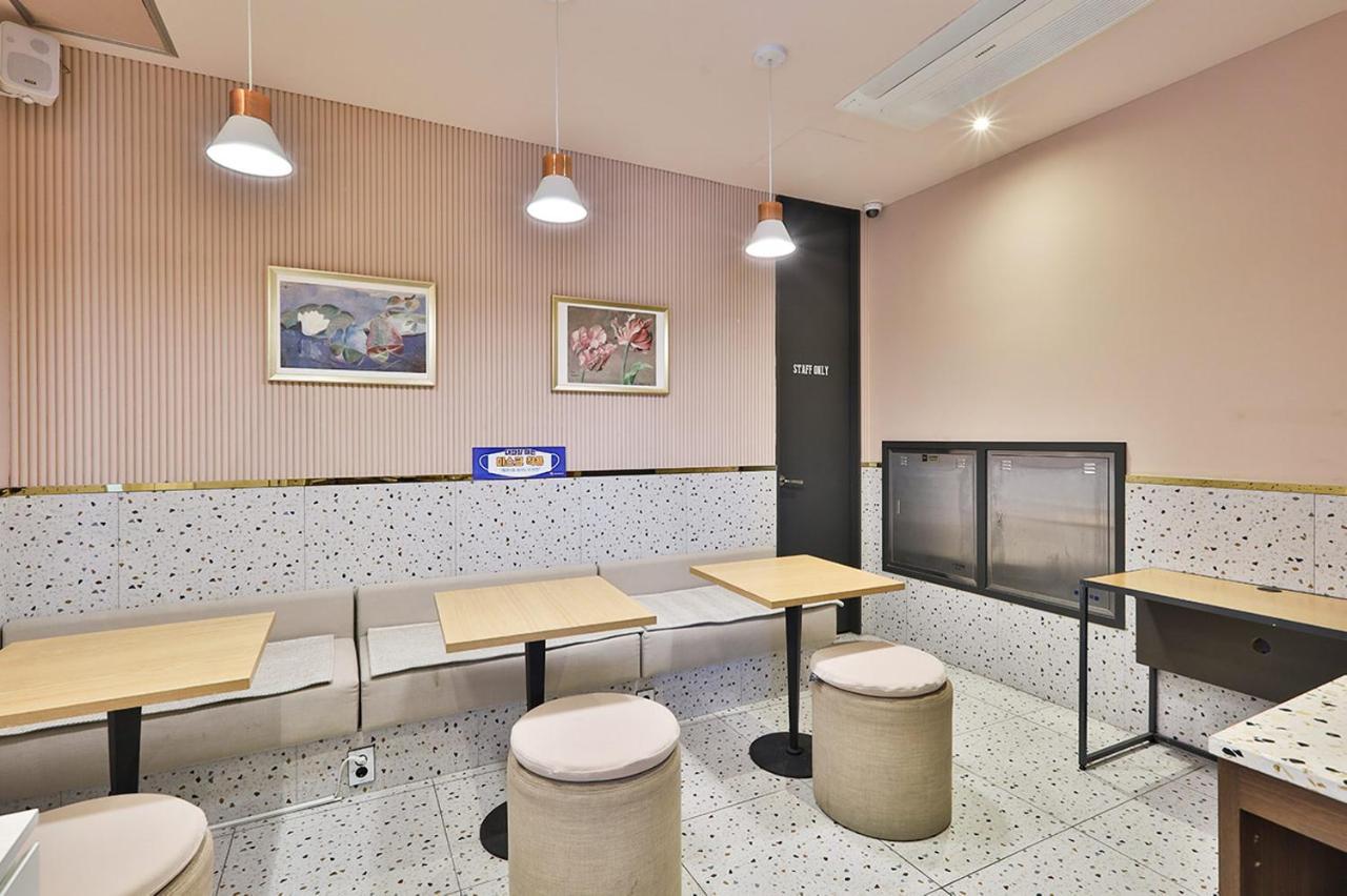 Brown Dot Hotel Jeonggwan Busan Esterno foto